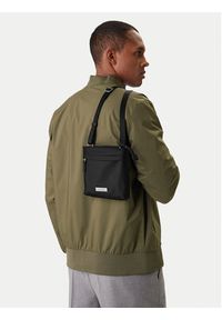 Calvin Klein Saszetka Sleek Slim Flatpack LV04D3234G Czarny. Kolor: czarny. Materiał: materiał #2