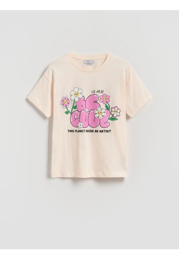 Reserved - Luźny t-shirt z nadrukiem - kremowy. Kolor: kremowy. Materiał: bawełna. Wzór: nadruk