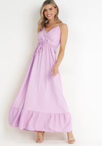 Born2be - Fioletowa Gładka Sukienka Maxi z Marszczoną Elastyczną Talią Tenawa. Kolor: fioletowy. Wzór: gładki. Długość: maxi