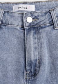 Born2be - Niebieskie Jeansy z Bawełną z Wysokim Stanem o Kroju Typu Loose Ianione. Okazja: na co dzień. Stan: podwyższony. Kolor: niebieski. Wzór: nadruk. Styl: casual #4