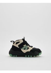 Reserved - Sneakersy za kostkę - czarny. Wysokość cholewki: za kostkę. Kolor: czarny. Materiał: materiał