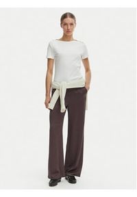 TOMMY HILFIGER - Tommy Hilfiger Top WW0WW47806 Beżowy Slim Fit. Kolor: beżowy. Materiał: bawełna #2