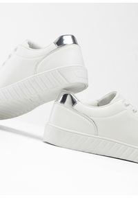 bonprix - Sneakersy. Kolor: biały #2