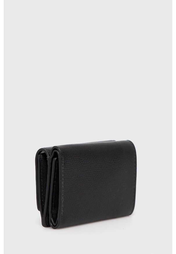 Furla Portfel skórzany damski kolor czarny. Kolor: czarny. Materiał: skóra. Wzór: gładki