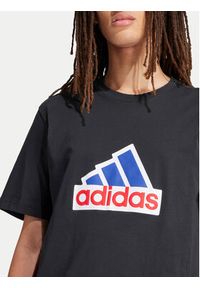 Adidas - adidas T-Shirt Future Icons Badge of Sport IS9596 Czarny Loose Fit. Kolor: czarny. Materiał: bawełna. Styl: sportowy