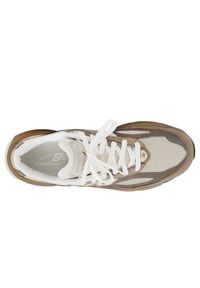 Buty unisex New Balance U990SG6 – beżowe. Kolor: beżowy. Materiał: syntetyk, materiał, zamsz, guma. Szerokość cholewki: normalna. Sport: bieganie #2