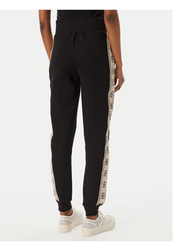 Guess Spodnie dresowe Britney V2YB15 KB3P2 Czarny Regular Fit. Kolor: czarny. Materiał: bawełna