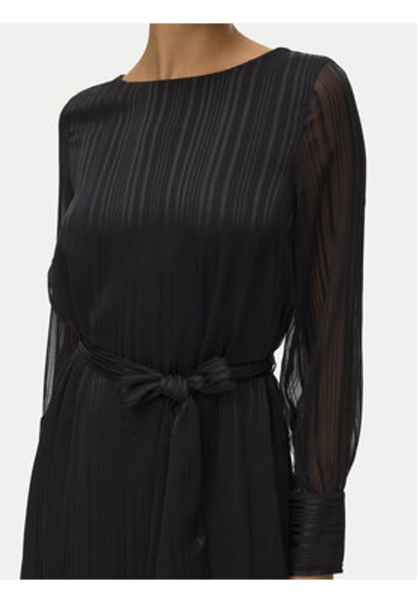 Vero Moda Sukienka koktajlowa Gedna 10335586 Czarny Regular Fit. Kolor: czarny. Materiał: syntetyk. Styl: wizytowy