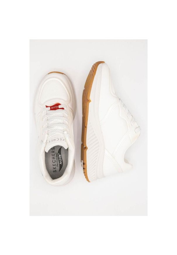 skechers - SKECHERS Sneaker WIT 36 (Z1052). Kolor: biały. Materiał: skóra ekologiczna, materiał. Model: Skechers Sport. Sport: turystyka piesza