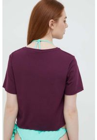 Guess t-shirt bawełniany kolor fioletowy. Kolor: fioletowy. Materiał: bawełna. Długość rękawa: krótki rękaw. Długość: krótkie. Wzór: nadruk #4