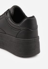 Born2be - Czarne Sneakersy na Tłoczonej Grubej Podeszwie Vaitessa. Okazja: na co dzień, na spacer. Kolor: czarny. Materiał: jeans. Sport: turystyka piesza #4