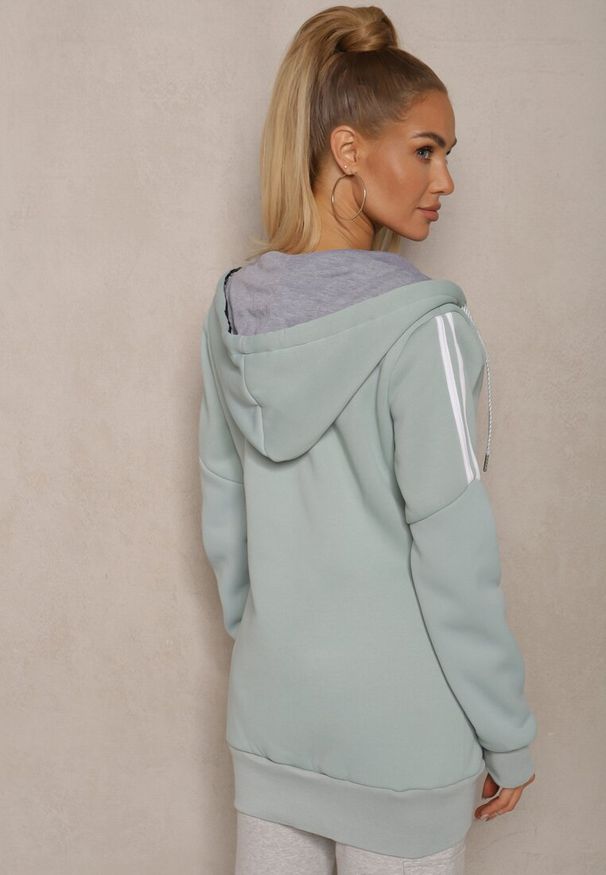 Renee - Jasnozielona Długa Bluza z Kapturem Linithra. Okazja: na co dzień. Typ kołnierza: kaptur. Kolor: zielony. Materiał: materiał. Długość: długie. Styl: sportowy, casual
