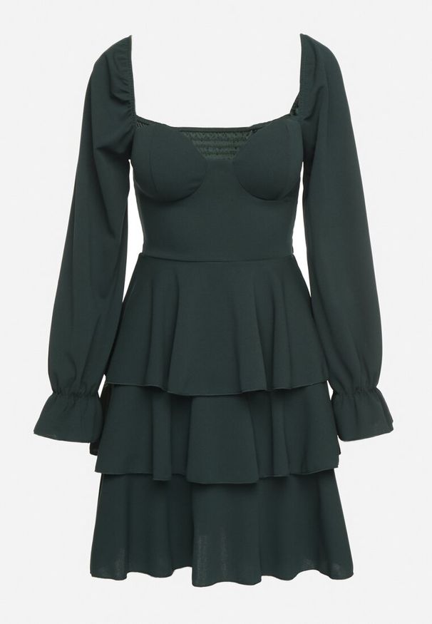 Born2be - Ciemnozielona Rozkloszowana Sukienka z Falbankami i Bufiastymi Rękawami Semithara. Okazja: na co dzień. Typ kołnierza: kołnierz z falbankami. Kolor: zielony. Wzór: aplikacja. Styl: casual, elegancki, klasyczny