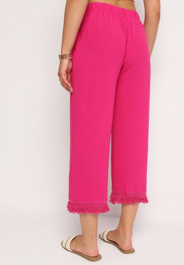Born2be - Fuksjowe Spodnie z Szerokimi Nogawkami i Gumką w Pasie Ilifea. Kolor: różowy. Styl: klasyczny, elegancki