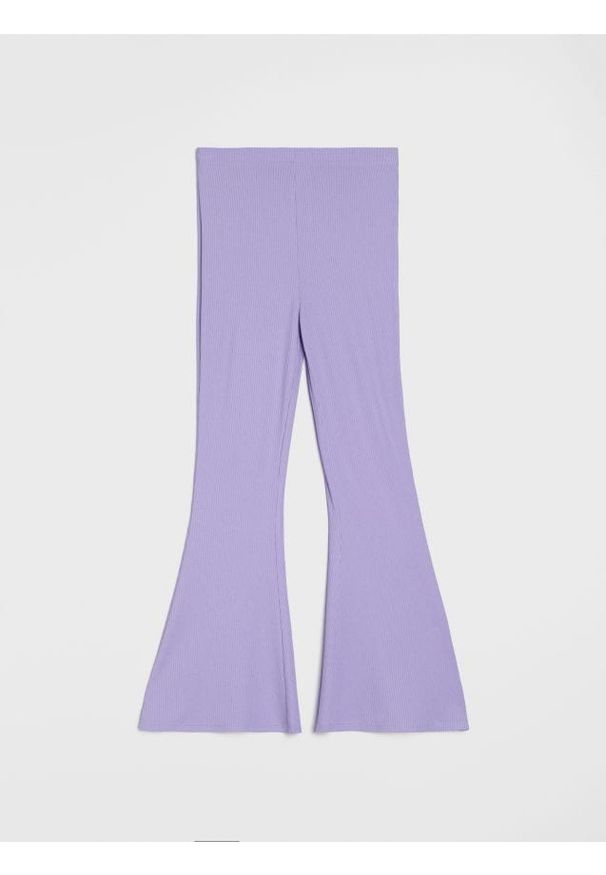 Sinsay - Spodnie dzwony - fioletowy. Kolor: fioletowy