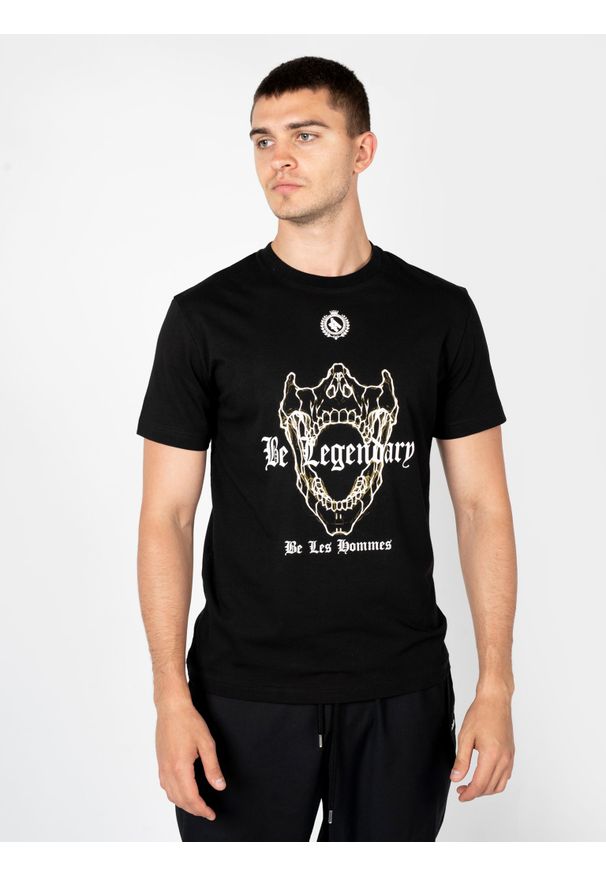 Les Hommes T-Shirt "Be Legendary" | LBT1030700P | Mężczyzna | Czarny. Kolor: czarny. Materiał: elastan, bawełna. Wzór: nadruk. Styl: elegancki, klasyczny