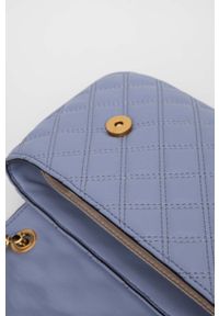 Guess torebka kolor fioletowy. Kolor: fioletowy. Materiał: pikowane. Rodzaj torebki: na ramię #8