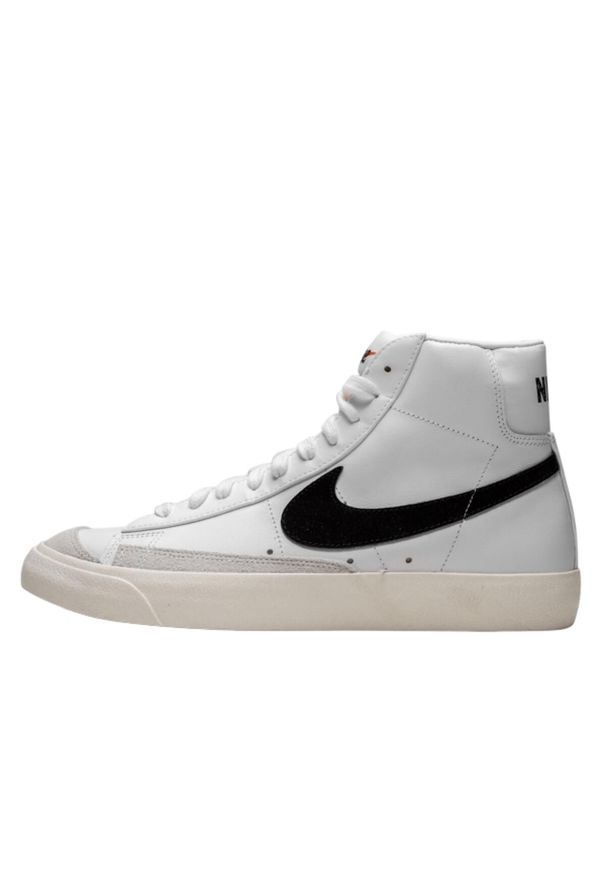 Buty do chodzenia męskie Nike Blazer Mid 77 Vintage. Wysokość cholewki: za kostkę. Zapięcie: sznurówki. Kolor: biały. Materiał: skóra, syntetyk, tkanina, materiał. Szerokość cholewki: normalna. Sport: turystyka piesza