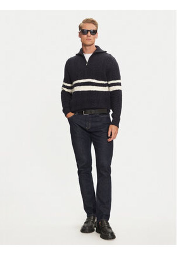 Guess Sweter M4BR12 Z3HA2 Granatowy Regular Fit. Kolor: niebieski. Materiał: syntetyk