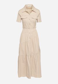 Born2be - Beżowa Taliowana Sukienka z Bawełny w Koszulowym Stylu z Imitacją Kieszeni Masefia. Okazja: na co dzień. Kolor: beżowy. Materiał: bawełna. Wzór: aplikacja. Typ sukienki: koszulowe. Styl: wizytowy, casual, elegancki #7