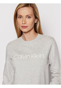 Calvin Klein Bluza Ls Core Logo K20K202157 Szary Regular Fit. Kolor: szary. Materiał: bawełna #4