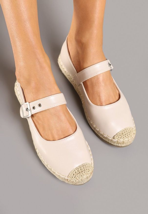 Born2be - Beżowe Espadryle Ozdobione Paskiem i Plecionką Noniara. Okazja: na co dzień. Zapięcie: pasek. Kolor: beżowy. Materiał: jeans. Wzór: aplikacja. Sezon: lato, wiosna. Obcas: na płaskiej podeszwie. Styl: elegancki, casual