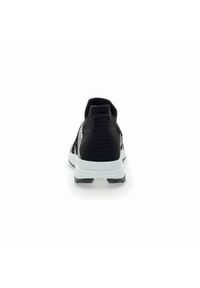 Buty do chodzenia damskie UYN Free Flow Tune. Zapięcie: bez zapięcia. Kolor: wielokolorowy. Materiał: materiał, syntetyk, tkanina. Szerokość cholewki: normalna. Sport: turystyka piesza