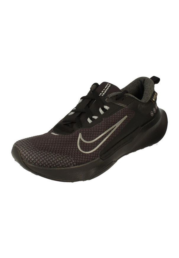 Buty do chodzenia męskie Nike Juniper Trail 2 Gtx. Zapięcie: sznurówki. Kolor: czarny. Materiał: materiał. Szerokość cholewki: normalna. Sport: turystyka piesza