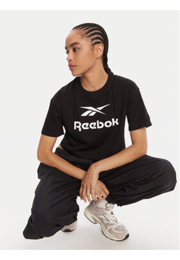 Reebok T-Shirt RK25319CCW Czarny Regular Fit. Kolor: czarny. Materiał: bawełna