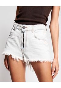 ONETEASPOON - Jeansowe szorty Bonita High Waist. Stan: podwyższony. Kolor: biały. Materiał: jeans #1