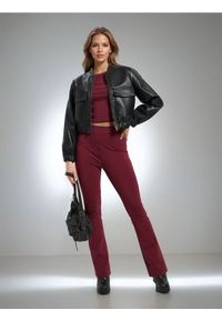 Sinsay - Spodnie flare - bordowy. Kolor: czerwony #1