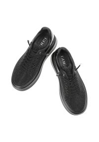 GOE - Czarne Sneakersy Goe Modne Obuwie Damskie Na Platformie. Okazja: na co dzień. Kolor: czarny. Materiał: lakier, materiał. Wzór: aplikacja. Obcas: na platformie #3