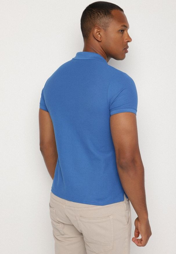Born2be - Niebieski T-shirt Polo z Bawełną Fodelira. Okazja: na co dzień. Typ kołnierza: polo. Kolor: niebieski. Materiał: bawełna. Styl: casual, elegancki, klasyczny