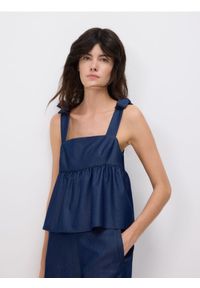 Reserved - Top z baskinką - granatowy. Kolor: niebieski. Materiał: wiskoza, tkanina #1