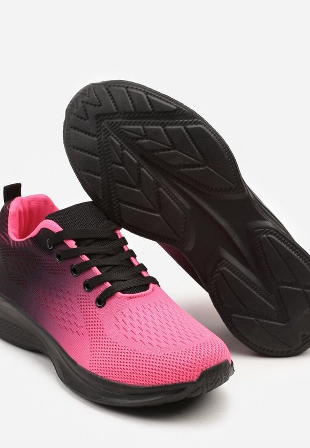 Born2be - Czarno-Różowe Buty Sportowe Sneakersy z Motywem Ombre z Elastyczną Cholewką Alivrena. Kolor: czarny. Szerokość cholewki: normalna. Wzór: kolorowy