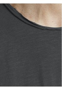Jack & Jones - Jack&Jones T-Shirt Basher 12182498 Szary Regular Fit. Kolor: szary. Materiał: bawełna #5