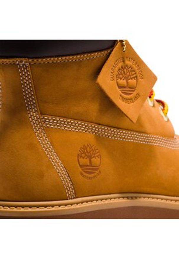 Timberland Trapery Stone Street 6In Wp TB0A5RJD2311 Brązowy. Kolor: brązowy. Materiał: nubuk, skóra. Styl: street