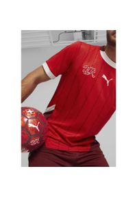 Puma - Męska, domowa koszulka reprezentacji Szwajcarii w piłce nożnej 2024 PUMA. Kolor: czerwony. Sport: piłka nożna
