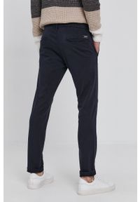 Guess Spodnie męskie proste. Kolor: niebieski