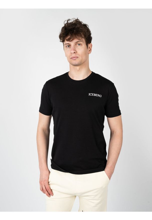 Iceberg T-Shirt "C-Neck" | F0256307 | Mężczyzna | Czarny. Okazja: na co dzień. Kolor: czarny. Materiał: bawełna. Styl: klasyczny, elegancki, casual