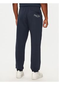 Calvin Klein Jeans Spodnie dresowe New York J30J326881 Granatowy Relaxed Fit. Kolor: niebieski. Materiał: bawełna #3