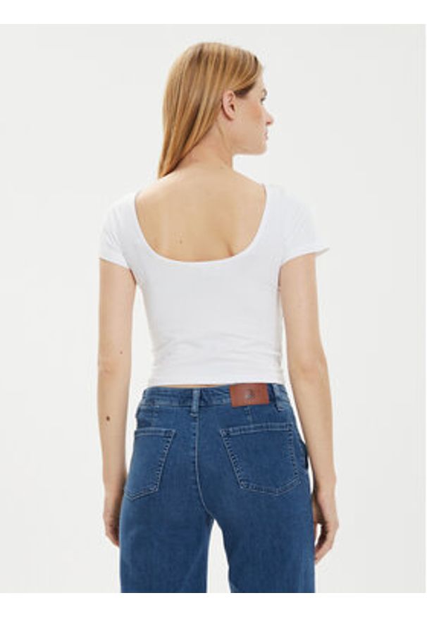 Brave Soul T-Shirt LTS-627PIXIE Biały Straight Fit. Kolor: biały. Materiał: bawełna