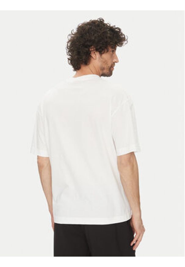 Hugo - HUGO T-Shirt Duwood 50538512 Biały Relaxed Fit. Kolor: biały. Materiał: bawełna