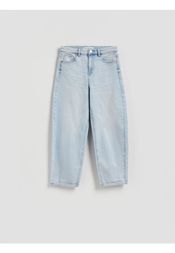 Reserved - Jeansy barrel leg - niebieski. Kolor: niebieski
