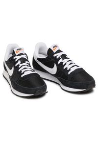 Nike Sneakersy Challenger Og CW7645 002 Czarny. Kolor: czarny. Materiał: materiał