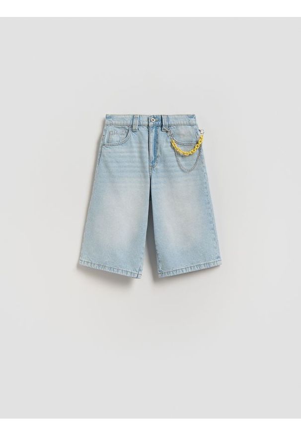 Reserved - Szorty z łańcuchem Spongebob - niebieski. Kolor: niebieski. Materiał: tkanina, bawełna