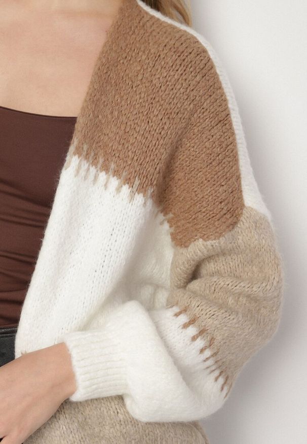 Born2be - Brązowy Kardigan z Wełną i Wiskozą w Patchworkowe Łaty Fesunesa. Okazja: na co dzień. Kolor: brązowy. Materiał: wełna, wiskoza. Styl: casual, klasyczny