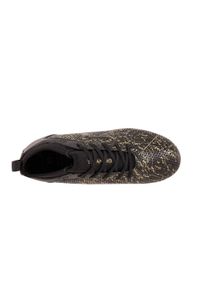 STANNO - Dziecięce buty piłkarskie Stanno Vulture II FG. Kolor: czarny, żółty, wielokolorowy. Sport: piłka nożna