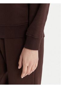 Guess Bluza V6RQ13 K9V31 Brązowy Regular Fit. Kolor: brązowy. Materiał: bawełna #5