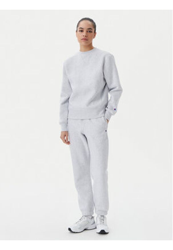 Champion Spodnie dresowe 117872 Szary Slim Fit. Kolor: szary. Materiał: bawełna